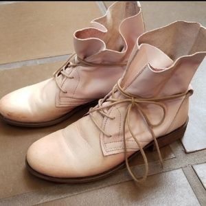 Miz Mooz Lolly Boots 7.5